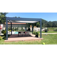 Pergola bioclimatique à lames orientables 