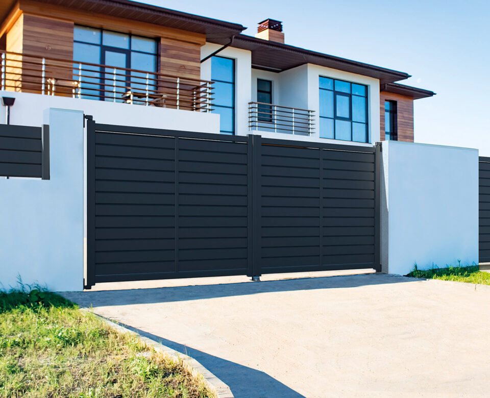 Portail battant sur mesure gris